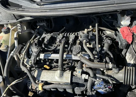 2021 Nissan Versa Sv Xtronic Cvt z USA, uszkodzony, nr VIN 3N1CN8EV3ML861007